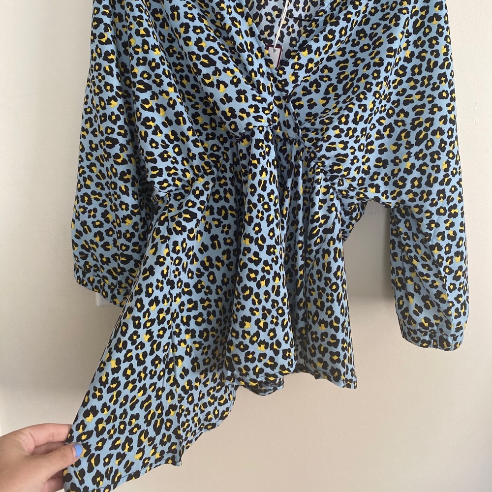 Leopard top